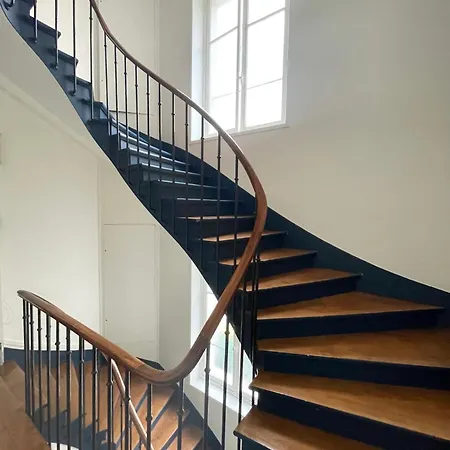 Charming Apartment, Centre
