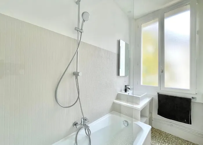 Lejlighed Charming Apartment, Centre